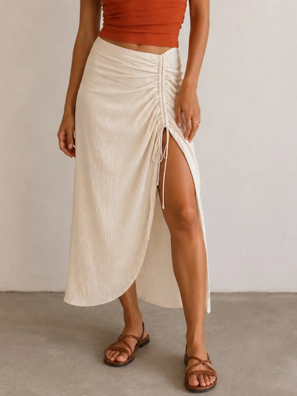 FREE PEOPLE Cerine Ruched Gauze Midi Skirt Natural Beige Sz 0 EUC